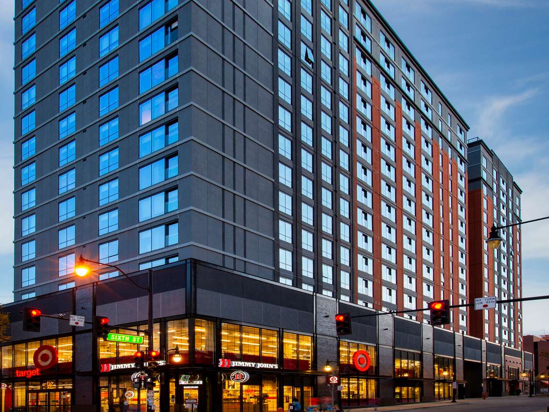 the-dean-campustown-champaign-il-9444-2